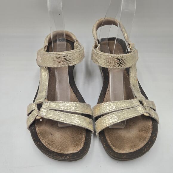 Womens Teva Ventura Metallic Gold Leather Snake Print Sz 9 Wedge Strappy Sandals - Picture 2 of 7